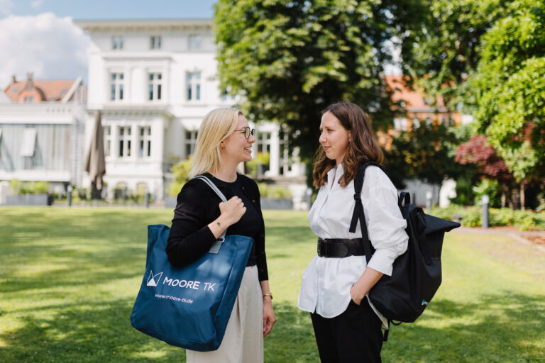 moore-tk-job-initiativbewerbung-steuerberatung